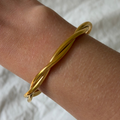 Intertwined Bangle - EVRYJEWELS