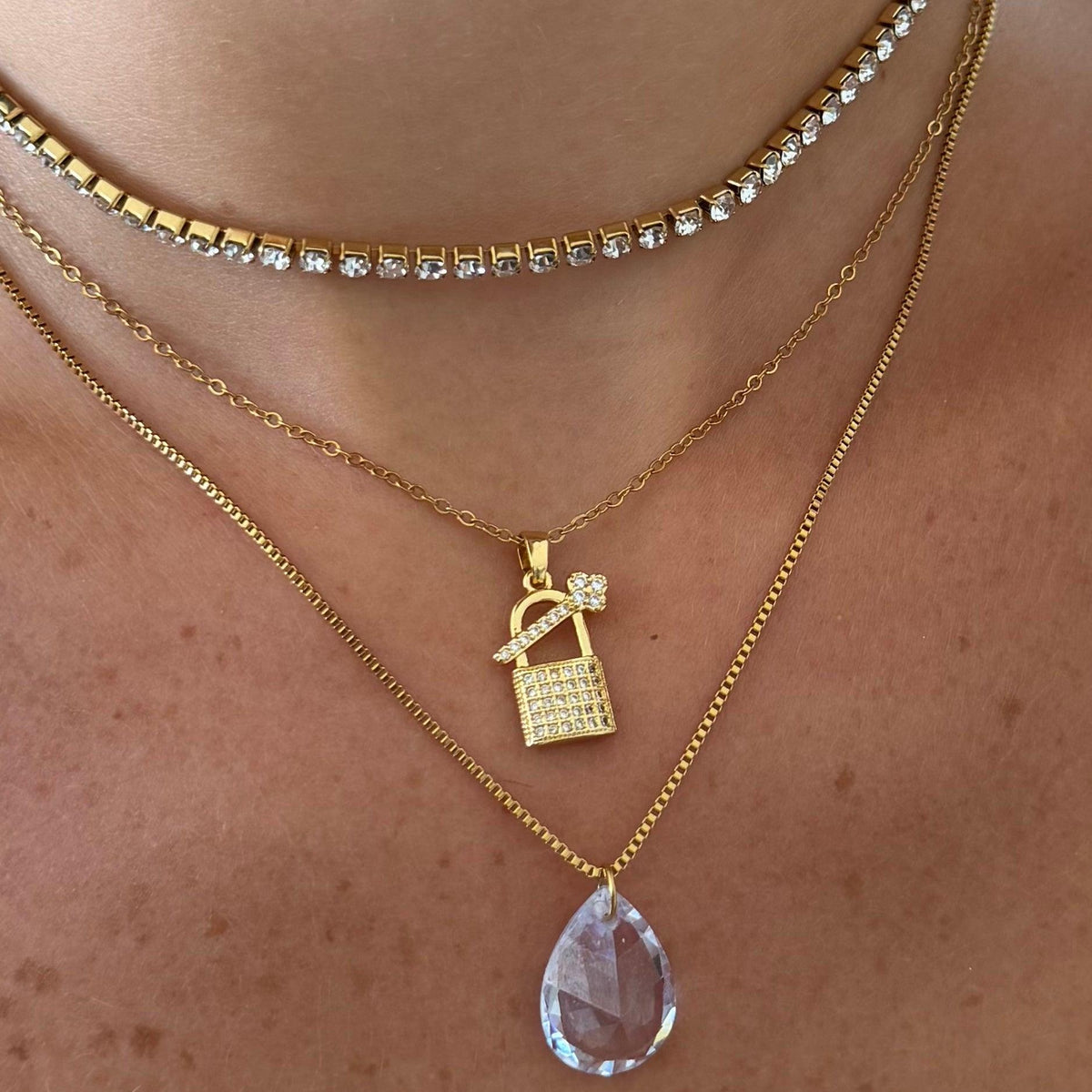 Shine Drop Necklace